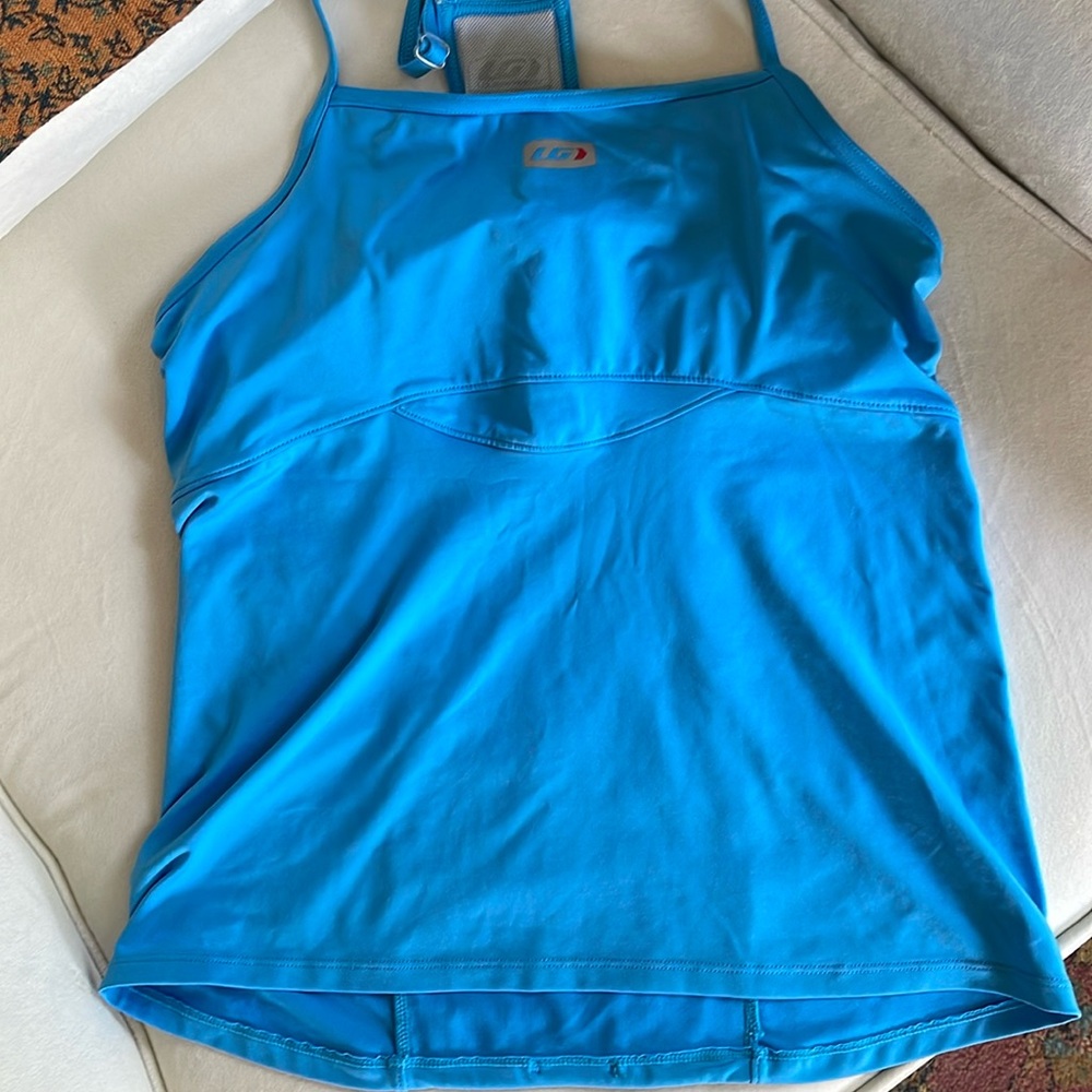 LOUIS GARNEAU sleeveless active (cycling) top, built in shelf bra, women’s SMALL